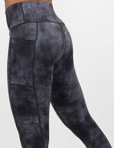 Black Veil Leggings