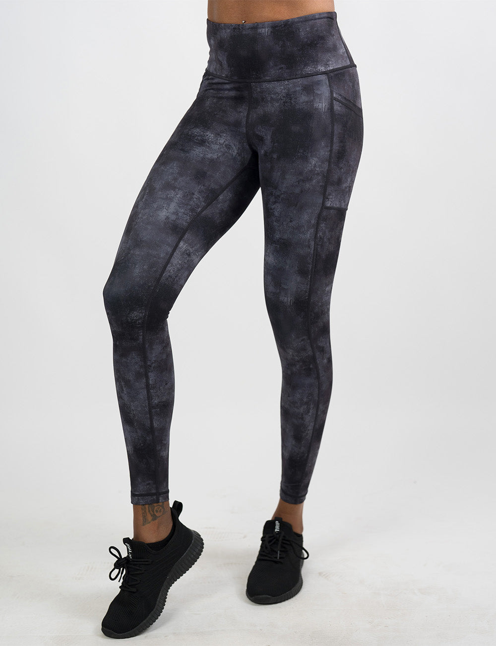 Black Veil Leggings